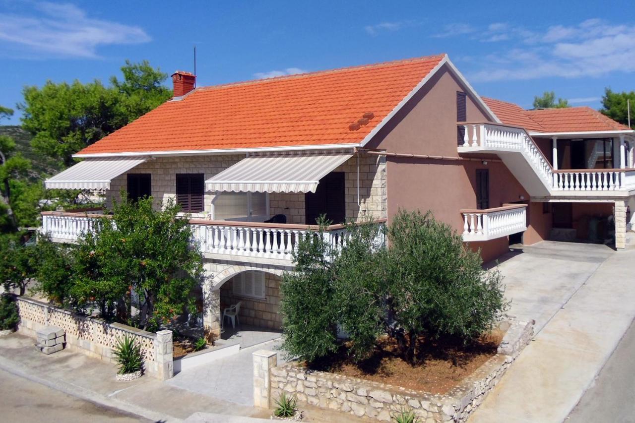 Apartments With A Parking Space Zavalatica, Korcula - 4453 Екстериор снимка