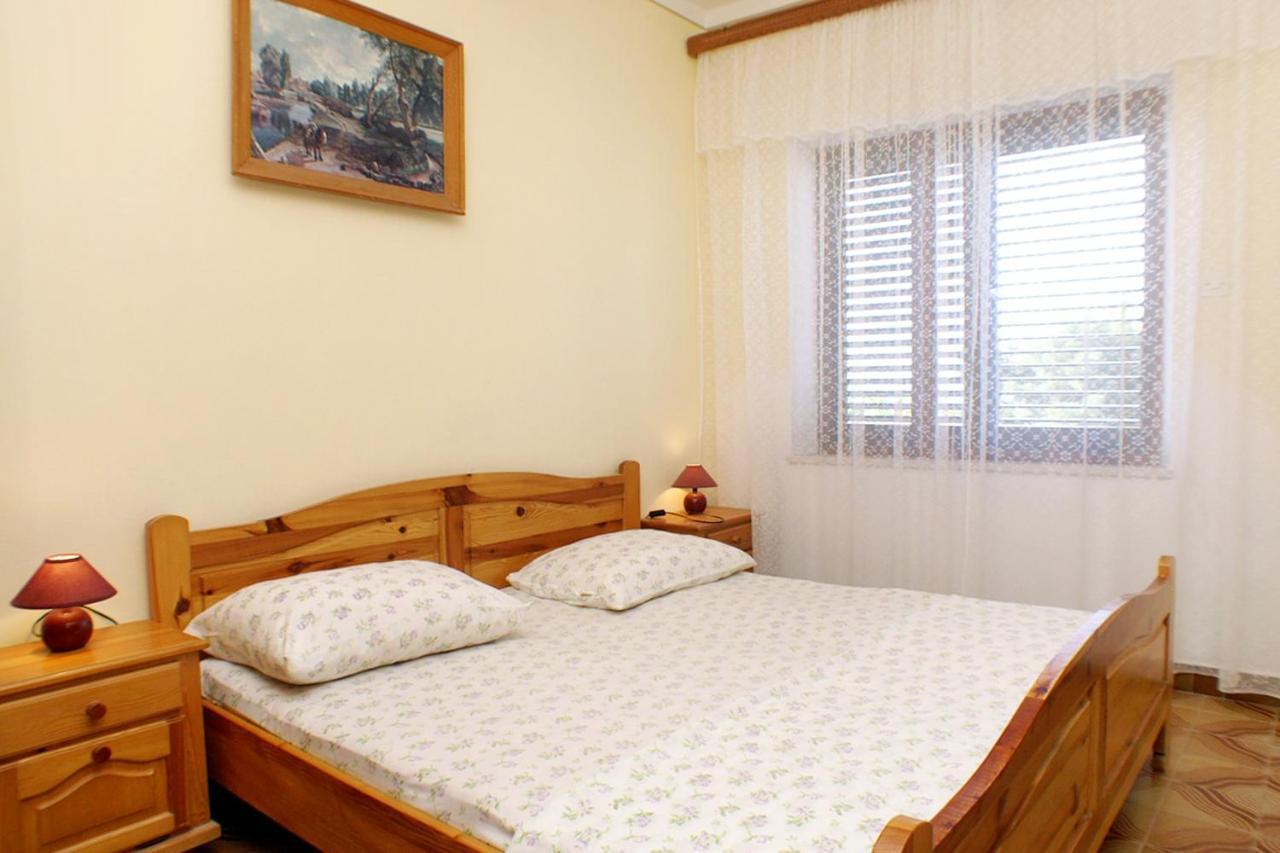 Apartments With A Parking Space Zavalatica, Korcula - 4453 Екстериор снимка