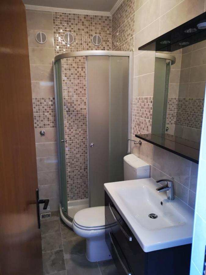 Apartments With A Parking Space Zavalatica, Korcula - 4453 Екстериор снимка