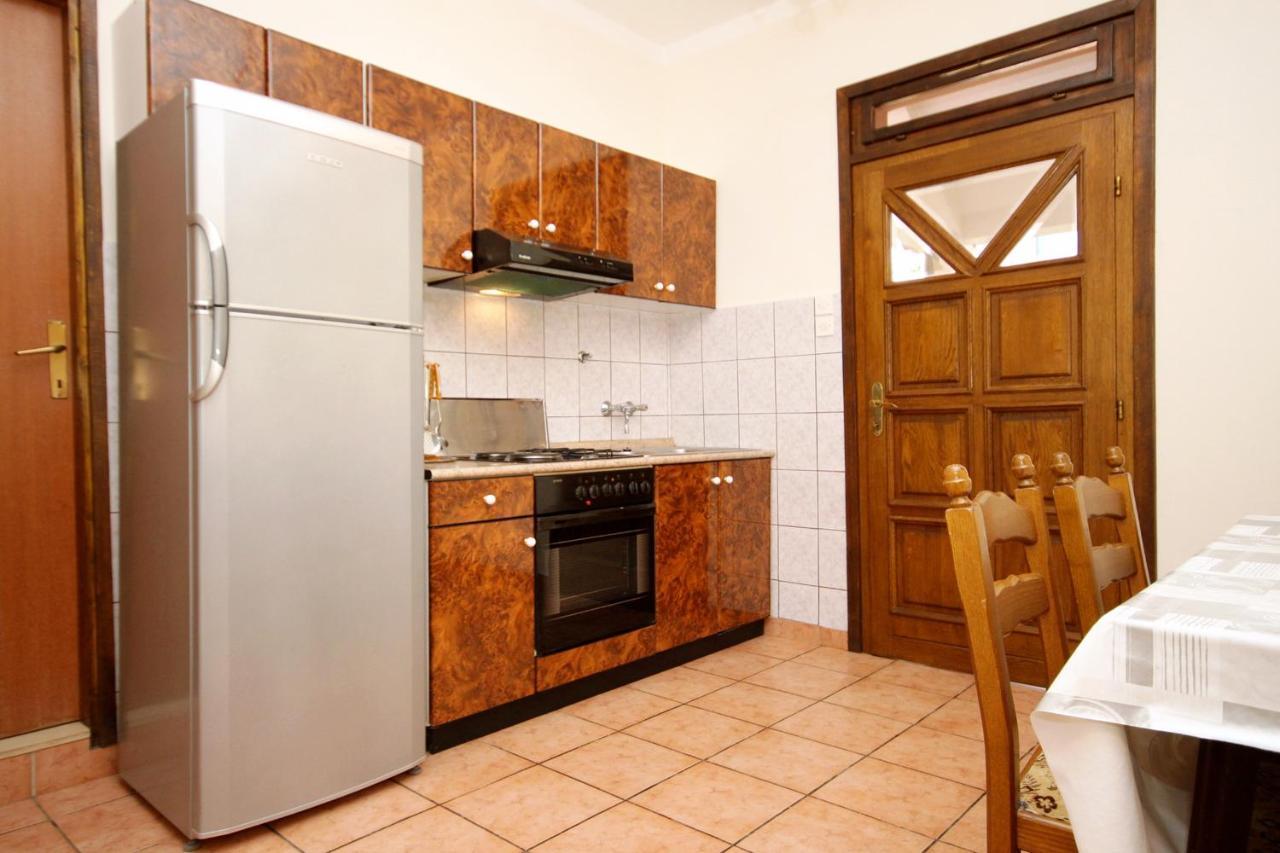 Apartments With A Parking Space Zavalatica, Korcula - 4453 Екстериор снимка